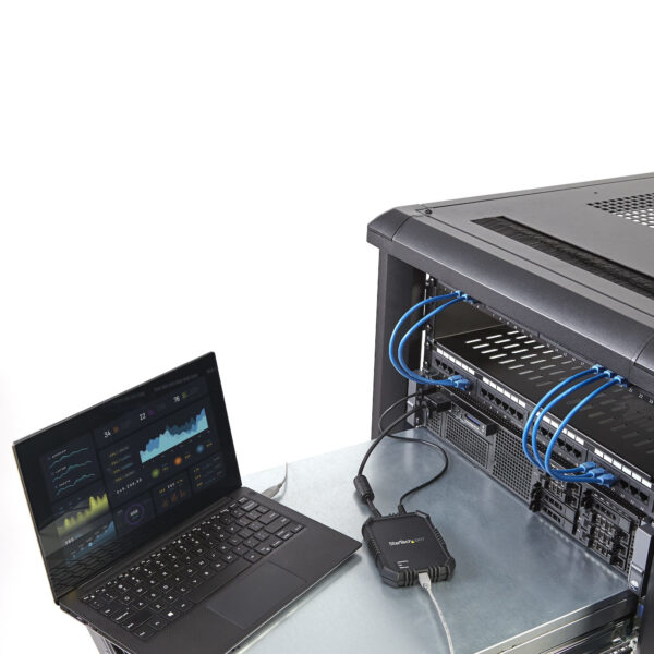 StarTech.com Consola KVM con Carcasa Resistente de Ordenador Portátil a Servidor StarTech.com Consola KVM con Carcasa Resistente de Ordenador Portátil a Servidor