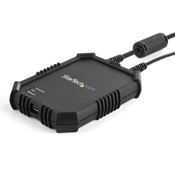 StarTech.com Consola KVM con Carcasa Resistente de Ordenador Portátil a Servidor StarTech.com Consola KVM con Carcasa Resistente de Ordenador Portátil a Servidor