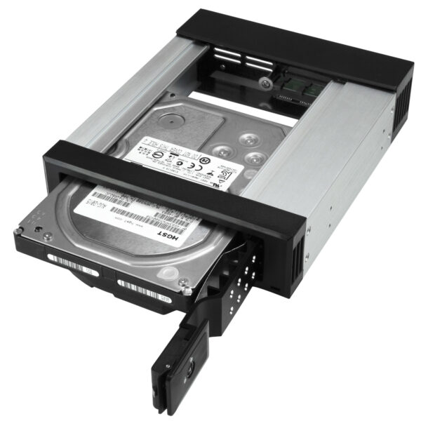 StarTech.com Bahía de Intercambio en Caliente sin Bandeja - de 5,25 Pulgadas a 3,5" - Bahía Removible de Disco Duro para Unidades de 3,5" SATA/SAS - de Aluminio StarTech.com Bahía de Intercambio en Caliente sin Bandeja - de 5,25 Pulgadas a 3,5" - Bahía Removible de Disco Duro para Unidades de 3,5" SATA/SAS - de Aluminio