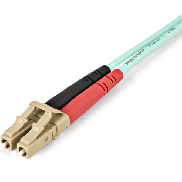 StarTech.com Cable de 5m de Fibra Óptica Multimodo LC/UPC a LC/UPC OM4 - 50/125µm - Fibra LOMMF/VCSEL - Redes de 100G - Cable LSZH - Baja Pérdida de Inserción - Low Insertion Loss